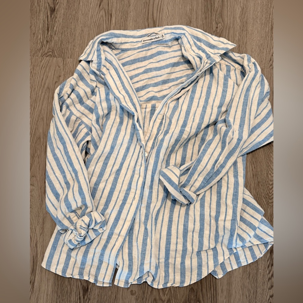 Abercrombie & Fitch Light Blue and White Striped Top